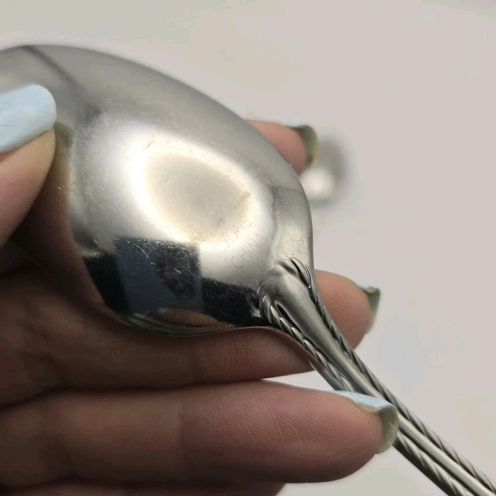 Oneida Belmont Lyons Stainless Oval Soup Spoons Set of 8‎ Glossy 7 1/8